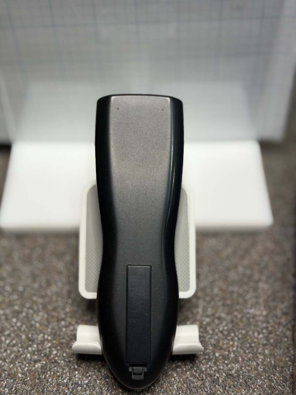 GE Universal Remote Control Silver - Picture 4 of 6